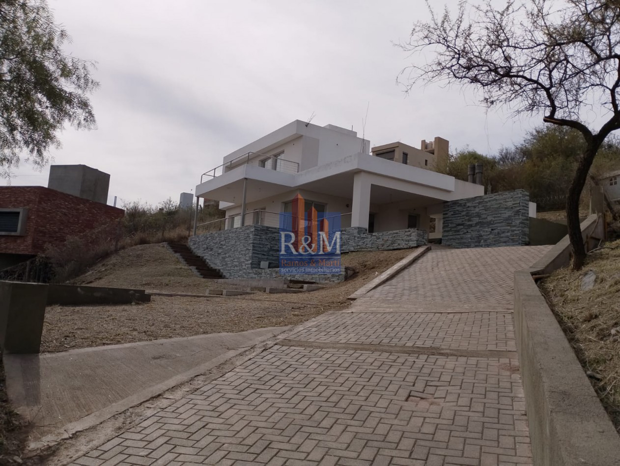 CUMBRES DEL GOLF: CASA 3D MODERNA VISTA MONTAÑAS