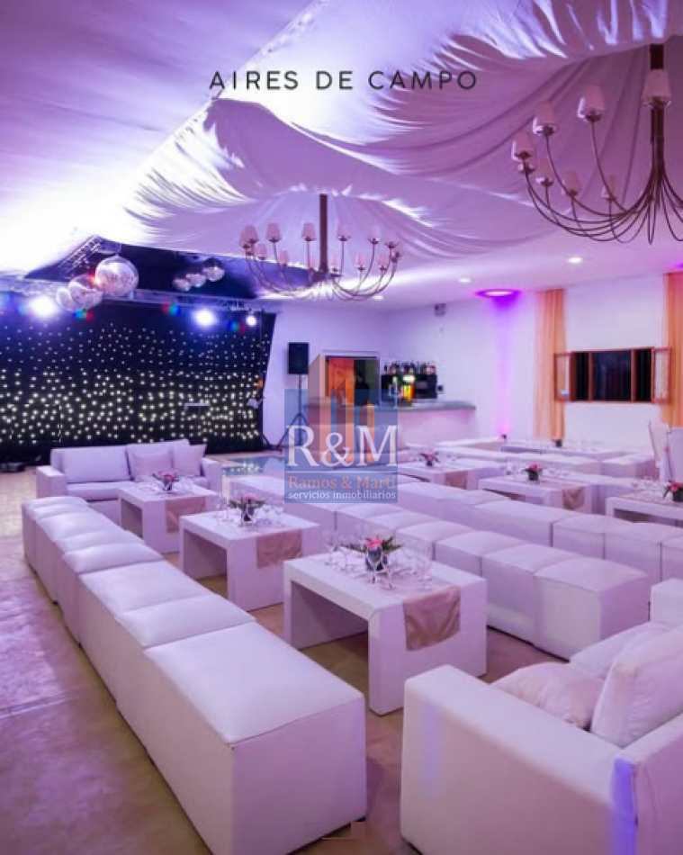 SALSIPUEDES: CASONA 8D Y 4B + SALON