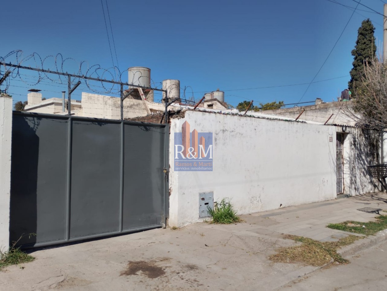 SAN VICENTE: CASA 3D Y 14 COCHERAS