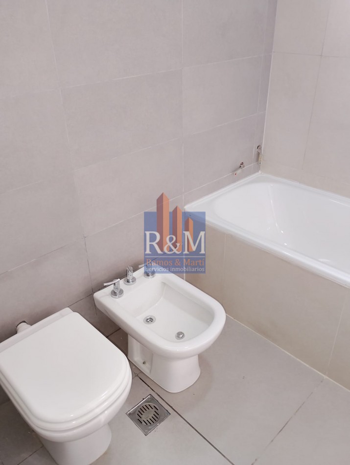 CUMBRES DEL GOLF: CASA 3D MODERNA VISTA MONTAÑAS