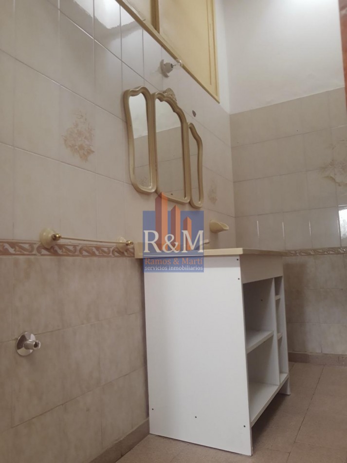 SAN VICENTE: CASA 3D Y 14 COCHERAS