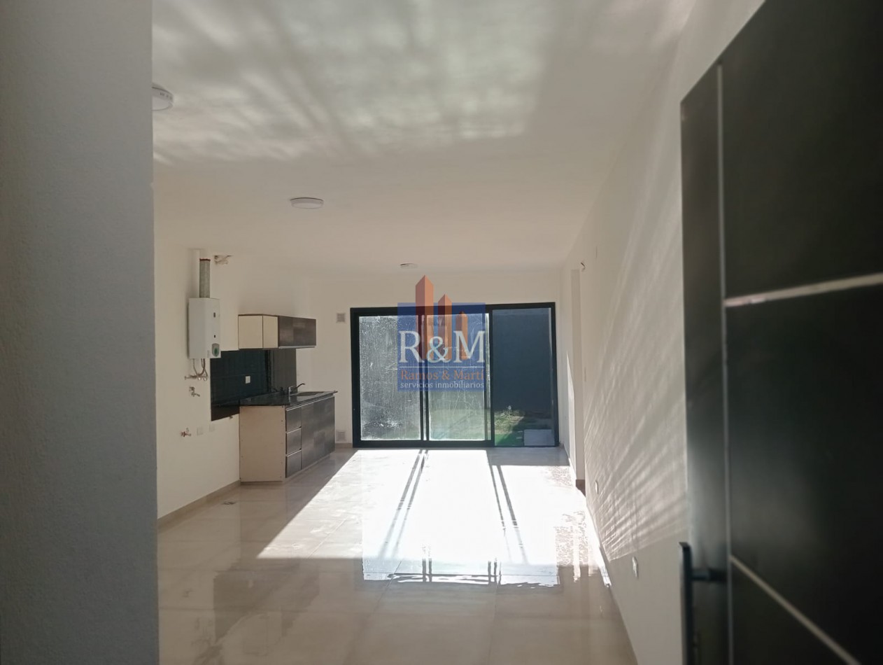 SAN IGNACIO VILLAGE: DUPLEX 2D COMO NUEVO