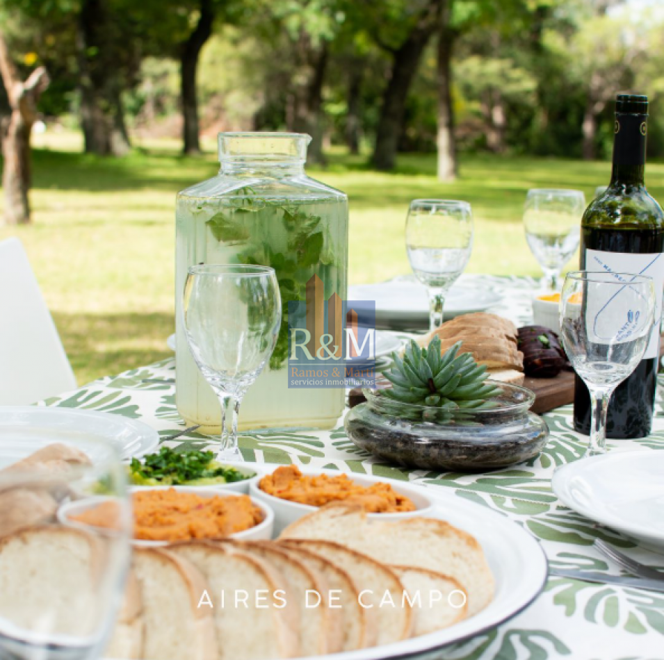 SALSIPUEDES: CASONA 8D Y 4B + SALON