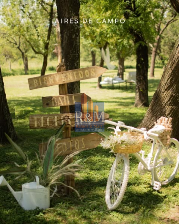 SALSIPUEDES: CASONA 8D Y 4B + SALON