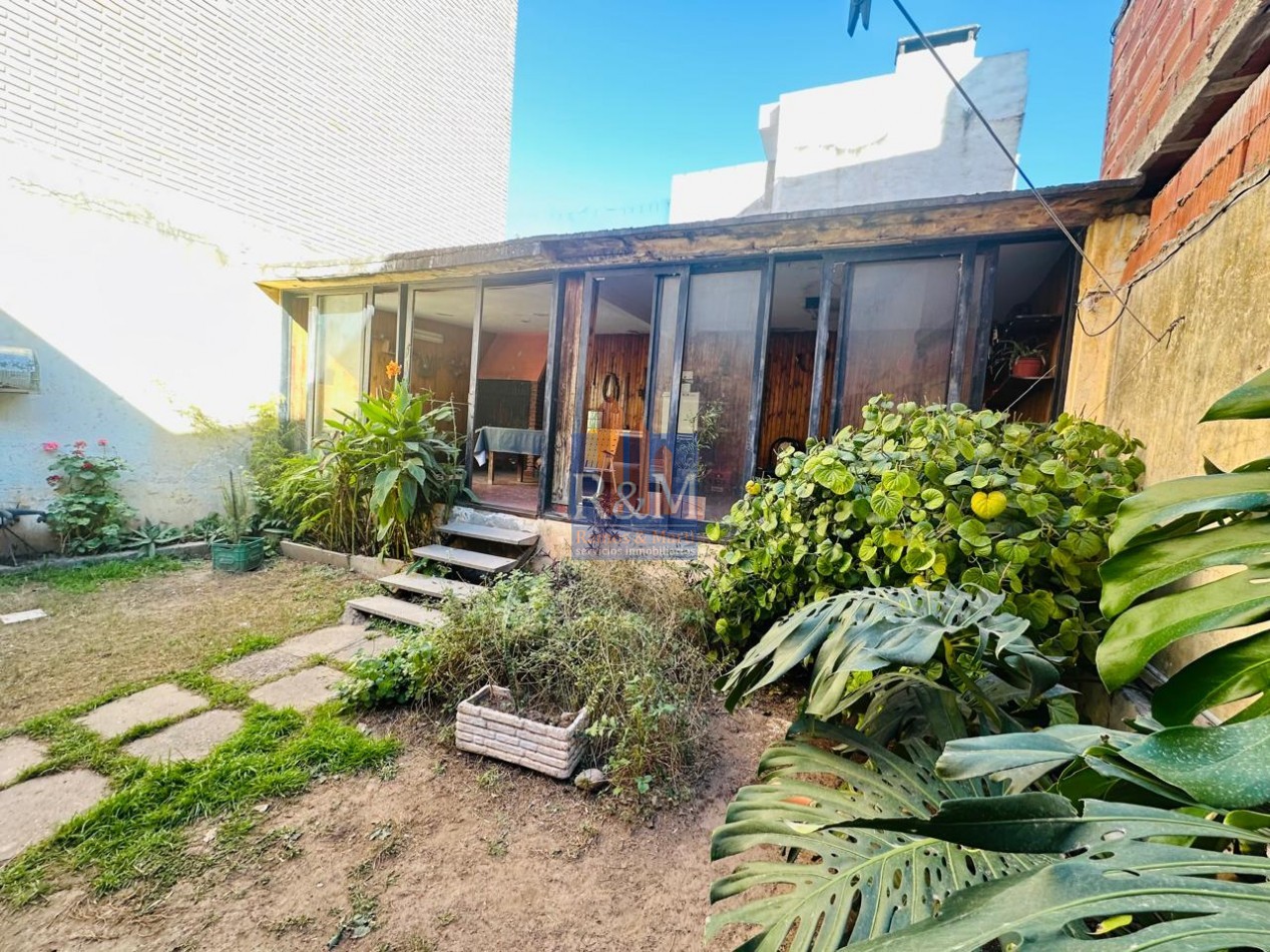 ALTO ALBERDI: CASA APTA DESARROLLO INMOBILIARIO