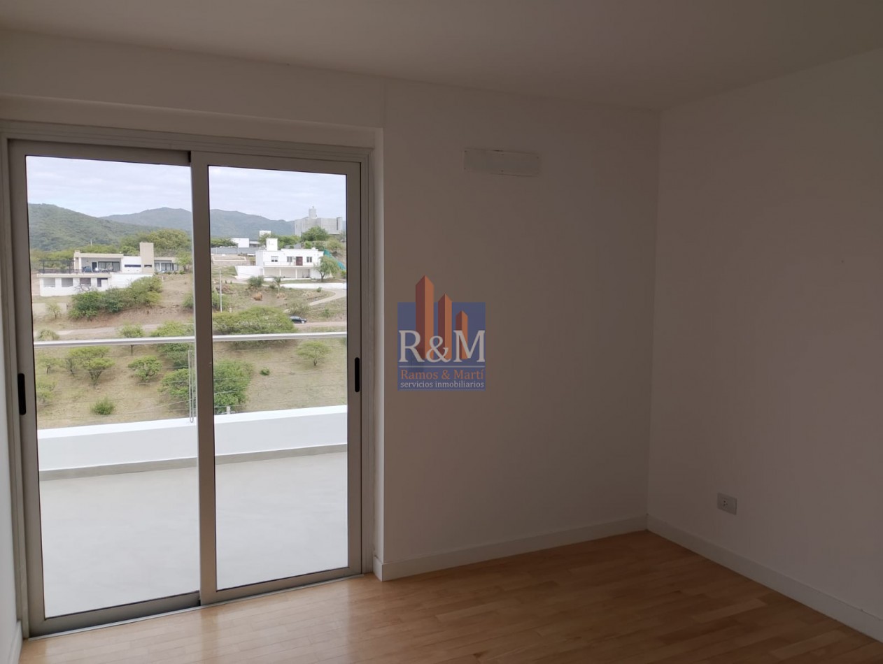 CUMBRES DEL GOLF: CASA 3D MODERNA VISTA MONTAÑAS