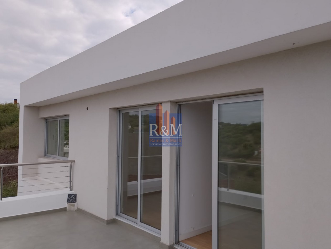 CUMBRES DEL GOLF: CASA 3D MODERNA VISTA MONTAÑAS