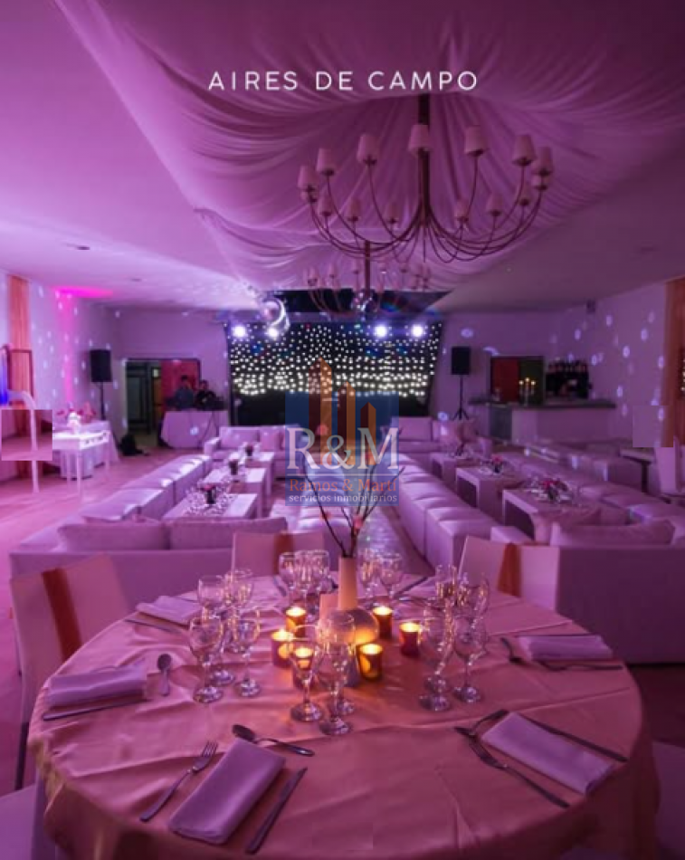 SALSIPUEDES: CASONA 8D Y 4B + SALON