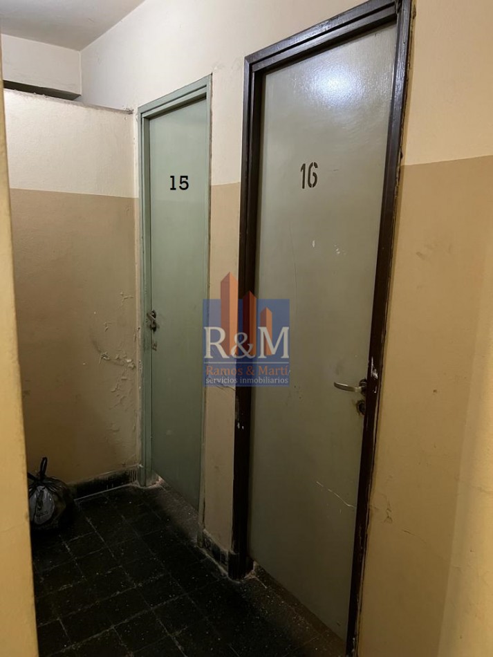 CENTRO: OFICINAS EN GALERIA CONDOR AV COLON 352