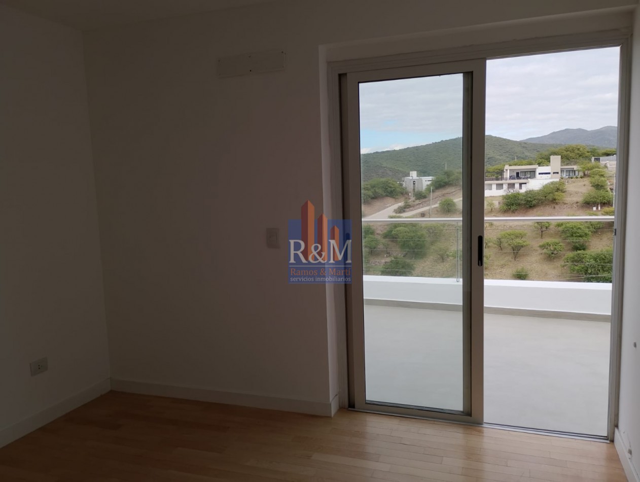 CUMBRES DEL GOLF: CASA 3D MODERNA VISTA MONTAÑAS