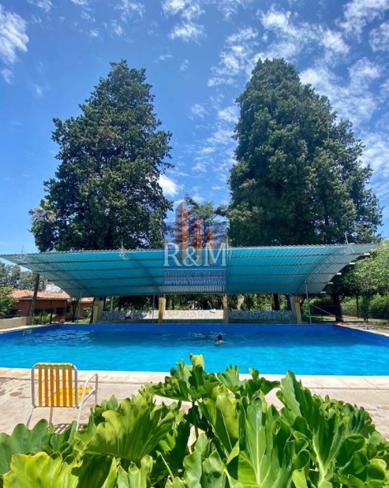 SALSIPUEDES: CASONA 8D Y 4B + SALON