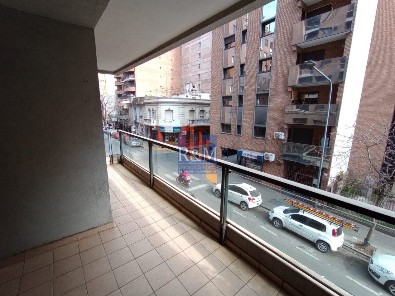 NUEVA CORDOBA: DPTO 2D CON BALCON Y ESCRITURA