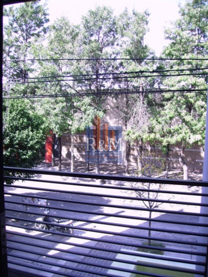 GENERAL PAZ: DPTO 1D CON BALCON