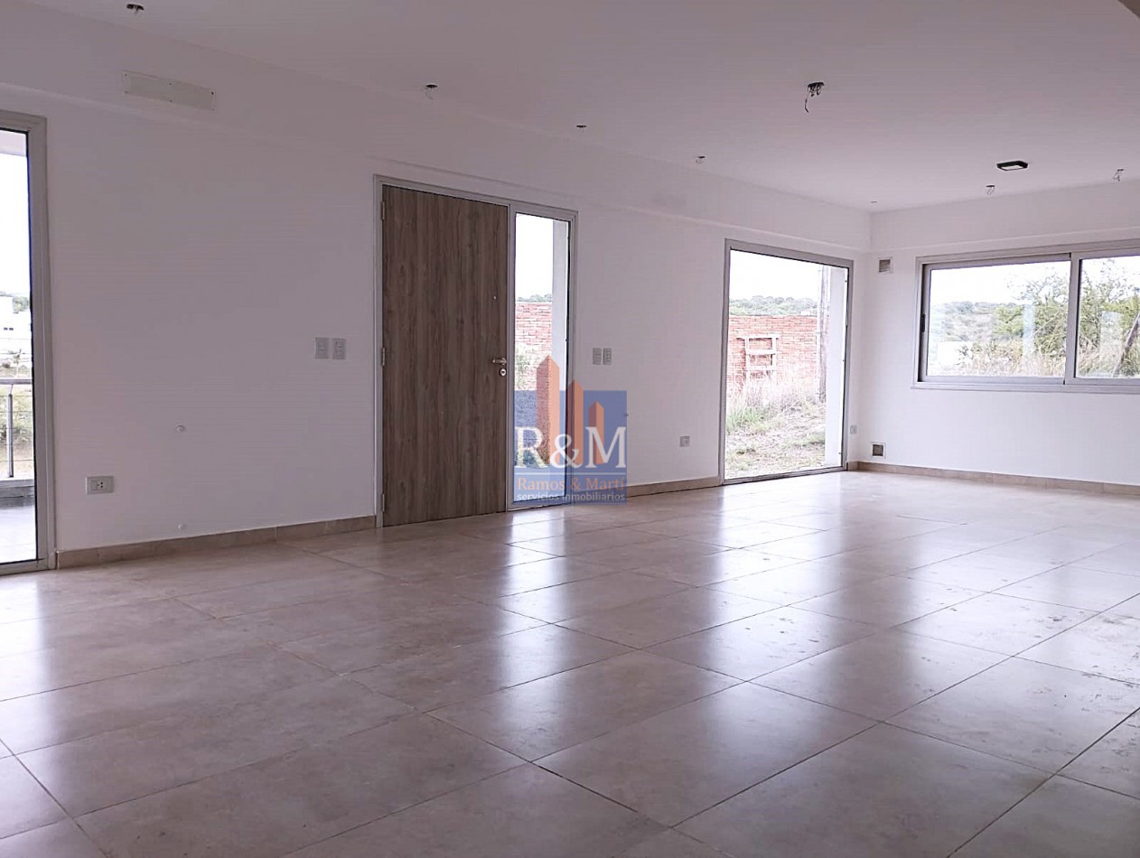 CUMBRES DEL GOLF: CASA 3D MODERNA VISTA MONTAÑAS