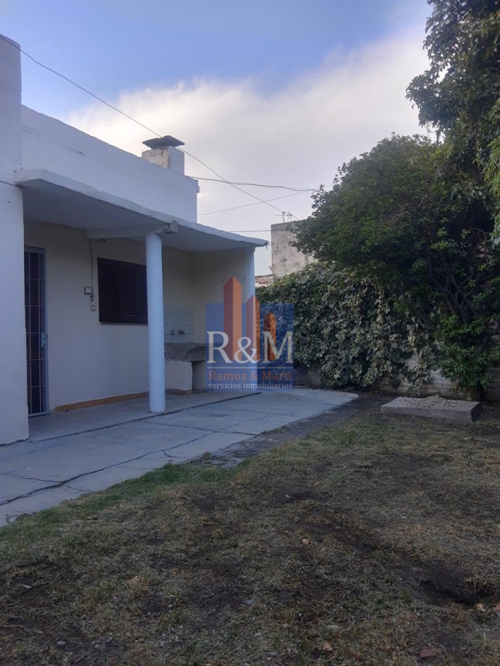 SAN VICENTE: CASA 3D Y 14 COCHERAS