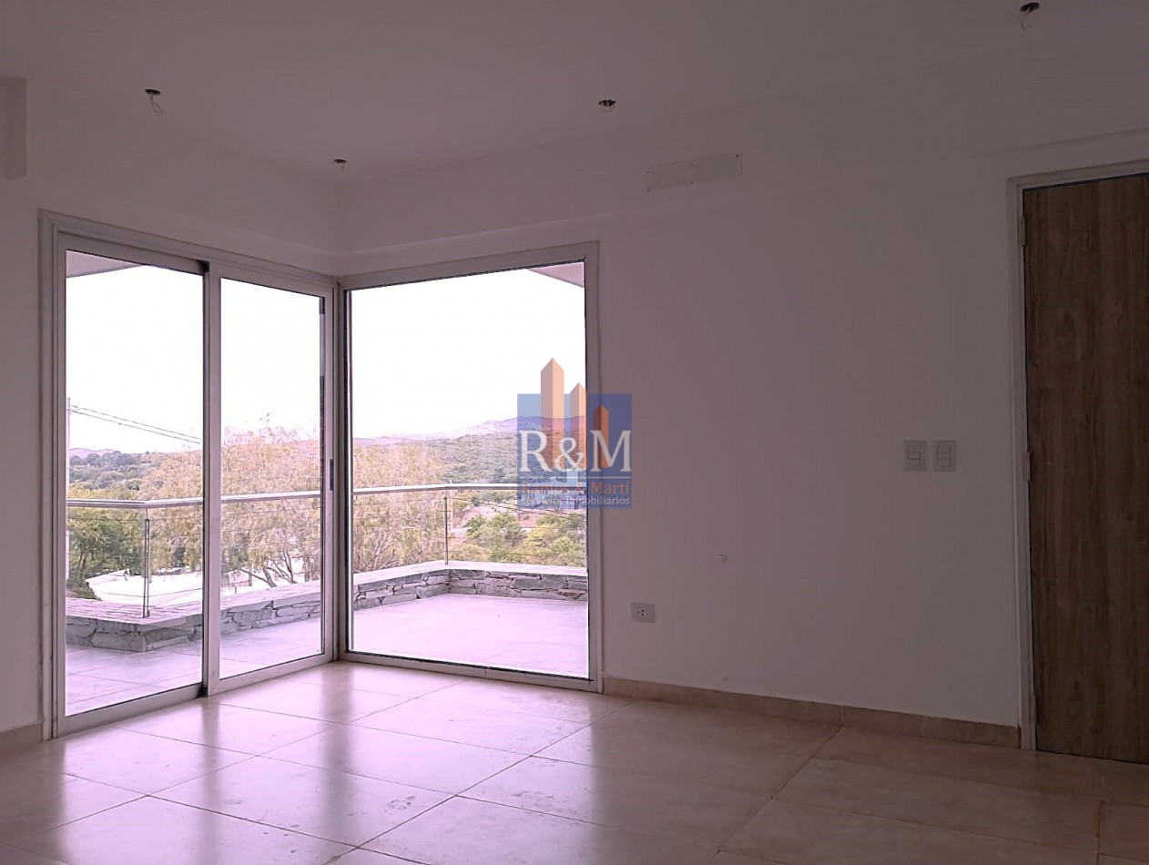 CUMBRES DEL GOLF: CASA 3D MODERNA VISTA MONTAÑAS